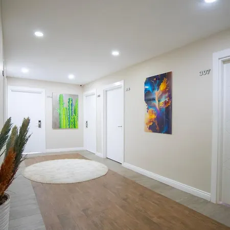 La Cactus Boutique Bed & Breakfast 2*