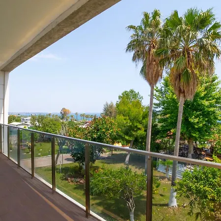 La Cactus Boutique 3*