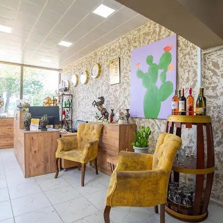 Alojamento de Acomodação e Pequeno-almoço La Cactus Boutique