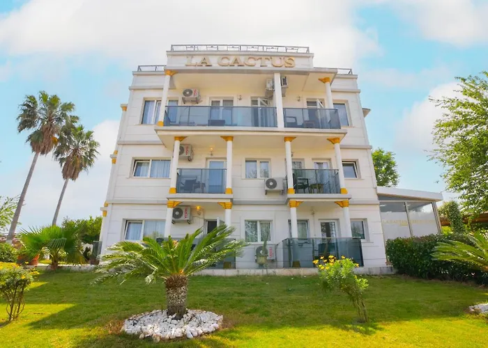 La Cactus Boutique 3*